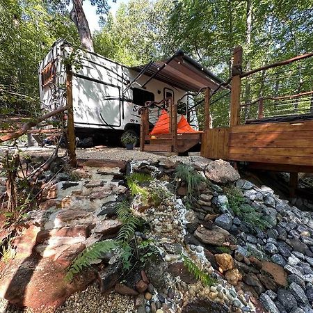Apartamento Secluded Rv With Private Hot Tub Rutherfordton Exterior foto